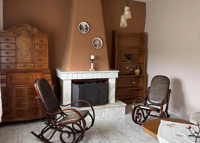 Nana's - Little Paradise * Kassandria